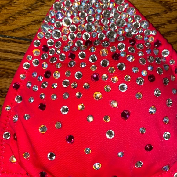 Competition bikini - Picture 8 of 8